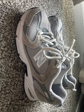 New Balance 530 women’s 8.5